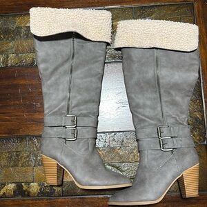 JustFab size 8 gray boots with tan heels. In slightly worn.